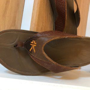 Kuru Flip Flops Sz 11
